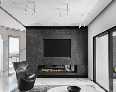 Ortal: FR 250 Front Facing - primary view